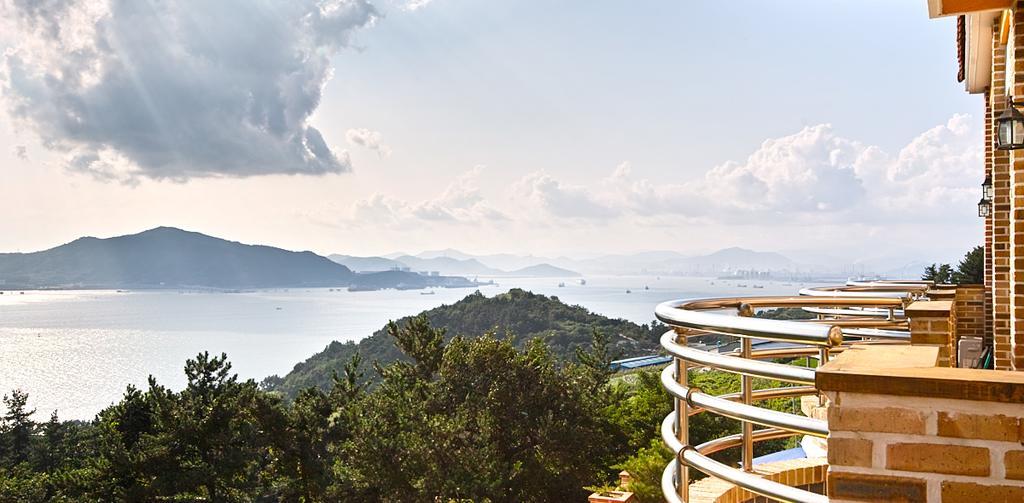 Gung Pension Namhae Luaran gambar