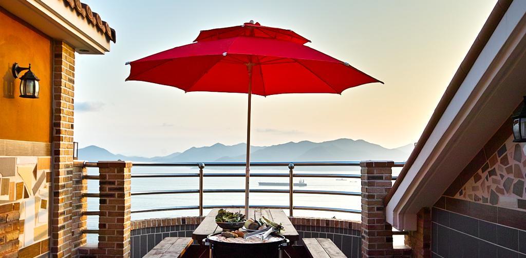 Gung Pension Namhae Luaran gambar