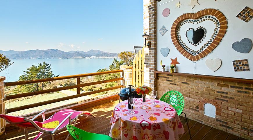 Gung Pension Namhae Luaran gambar