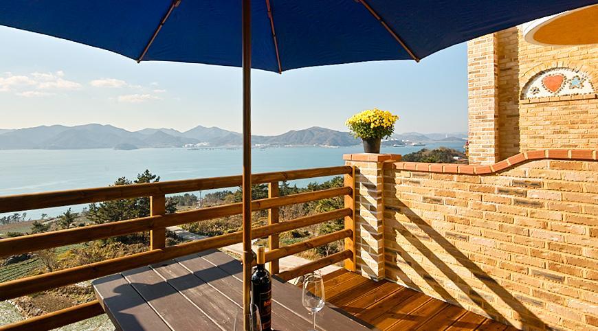 Gung Pension Namhae Luaran gambar